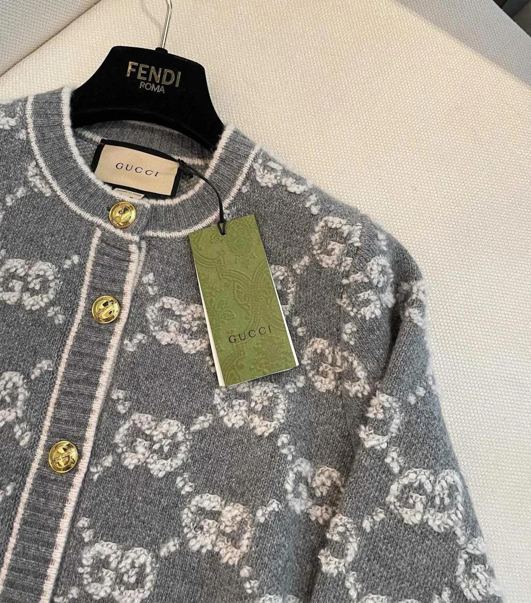 Джемперы И Свитеры Женские Gucci 17952956