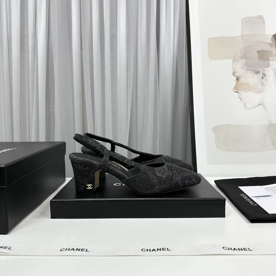 Босоножки Женские Chanel 13163369