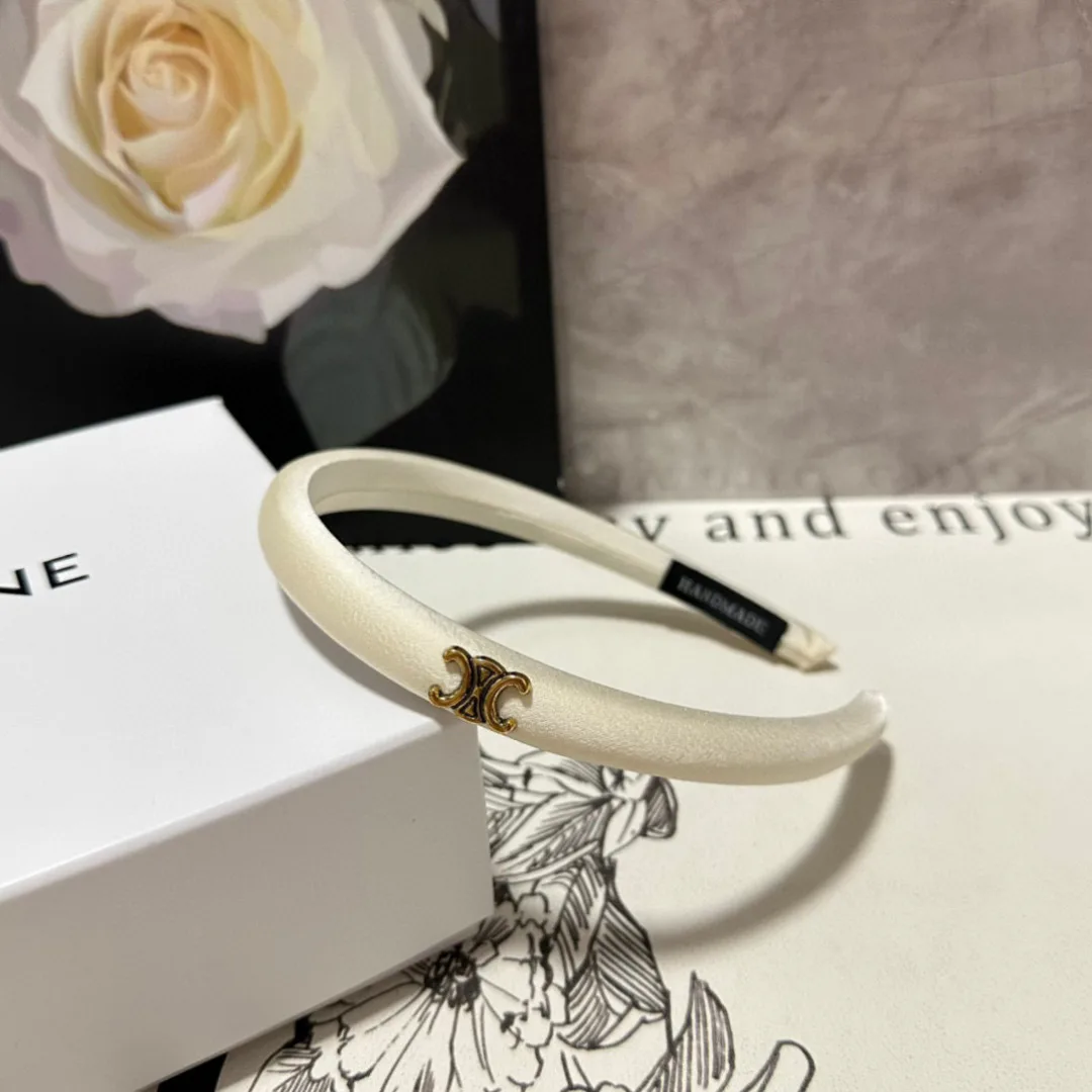 Головные Уборы Celine 11469189