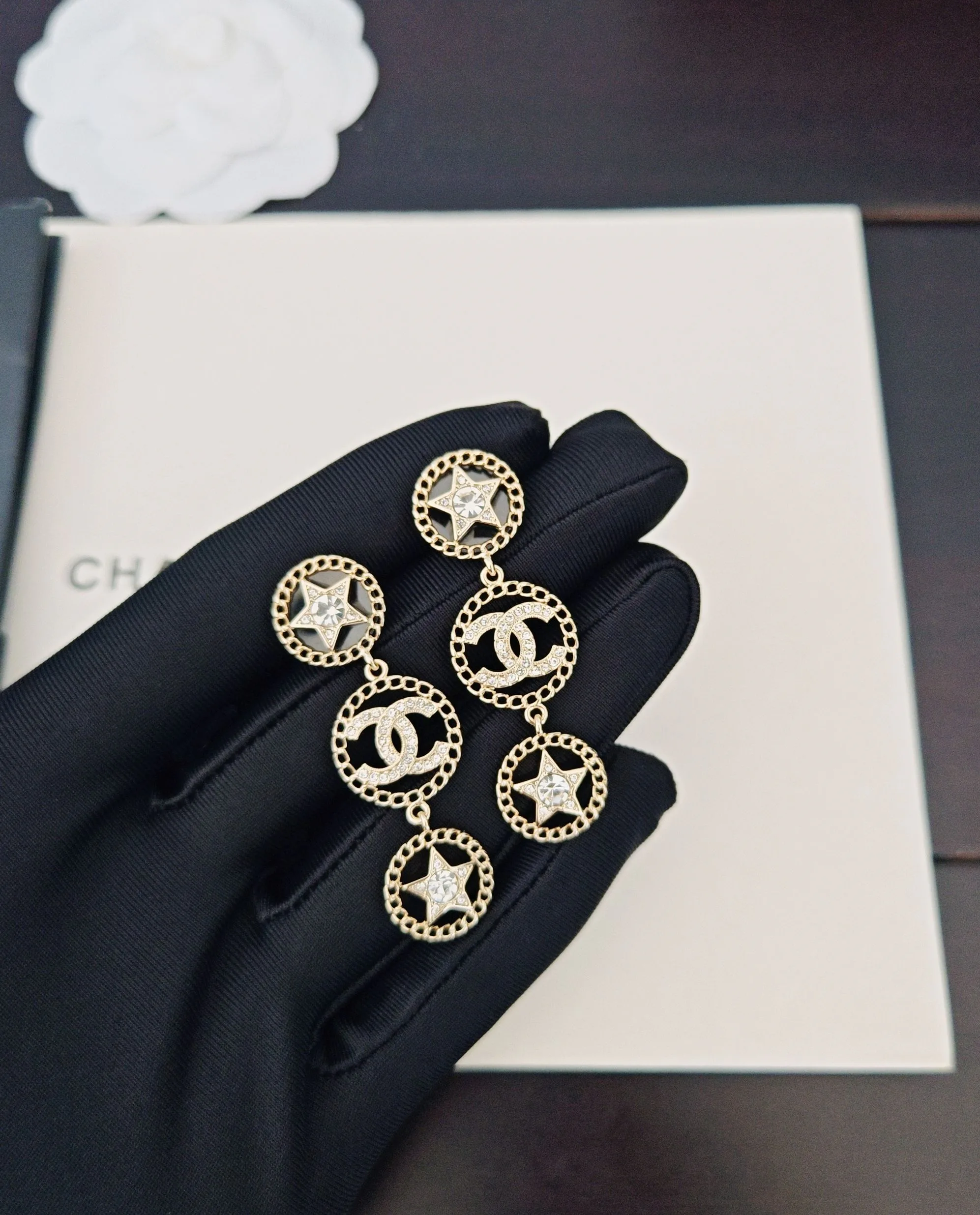 Бижутерия Chanel 273688