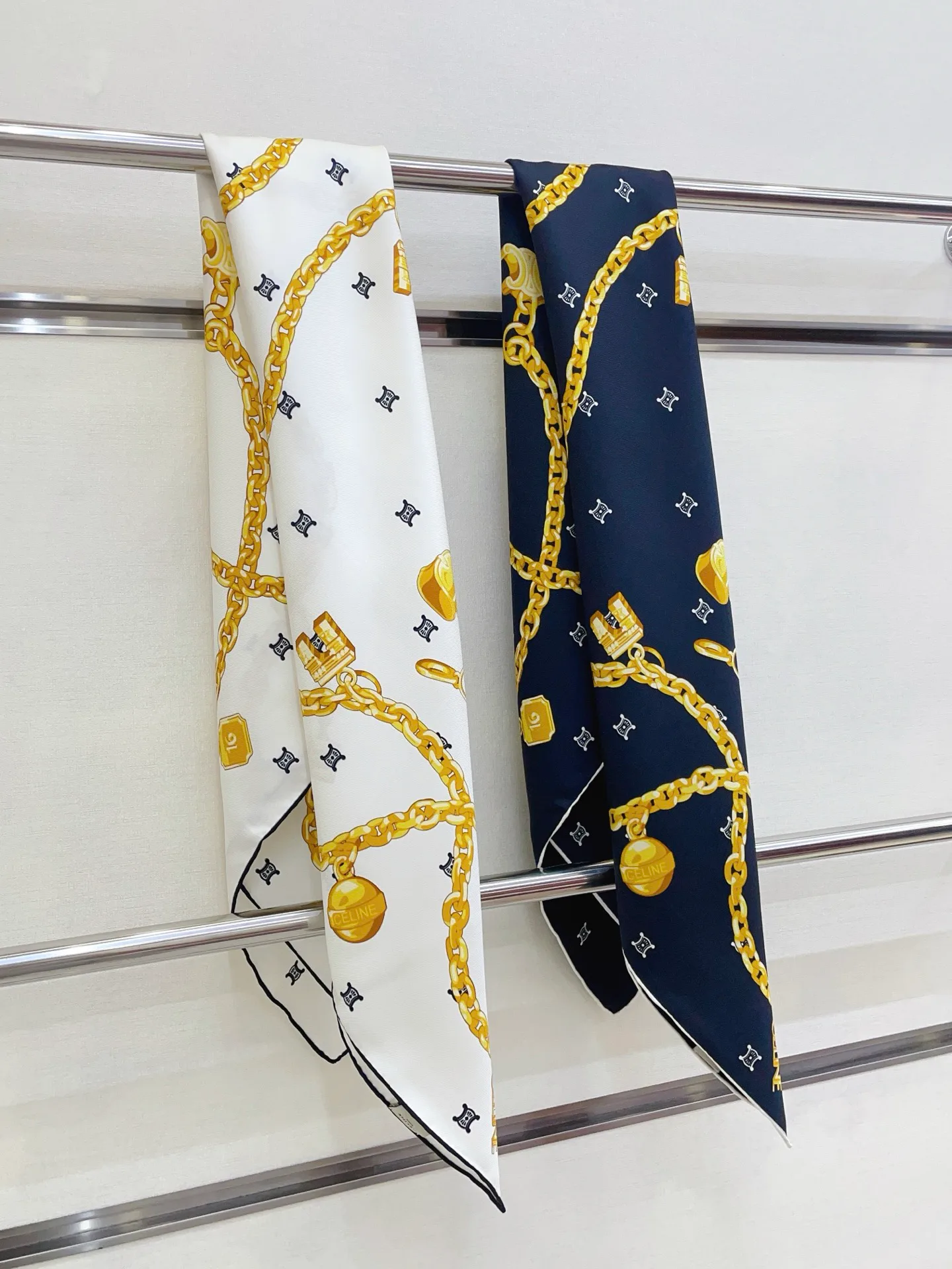 Шарфы Celine 11362404