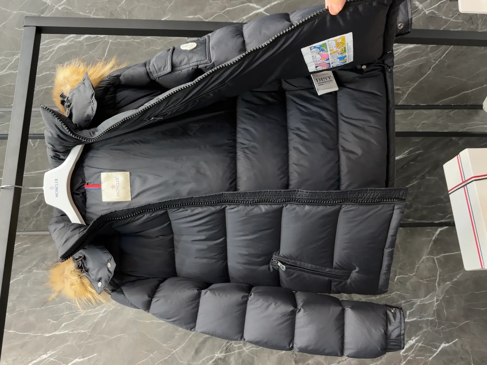 Куртки И Пуховики Мужские Moncler 407305