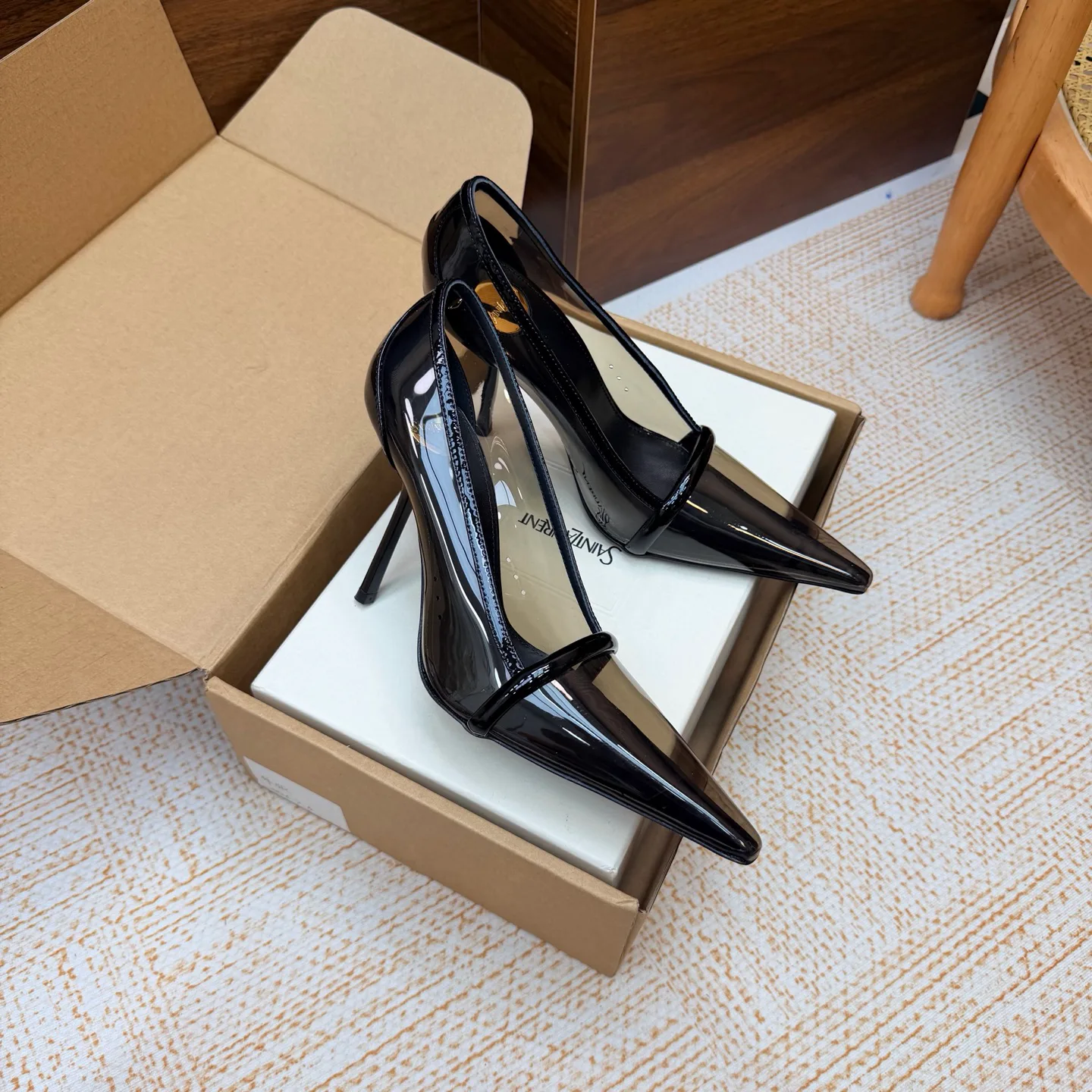 Туфли Женские Saint Laurent 17604552