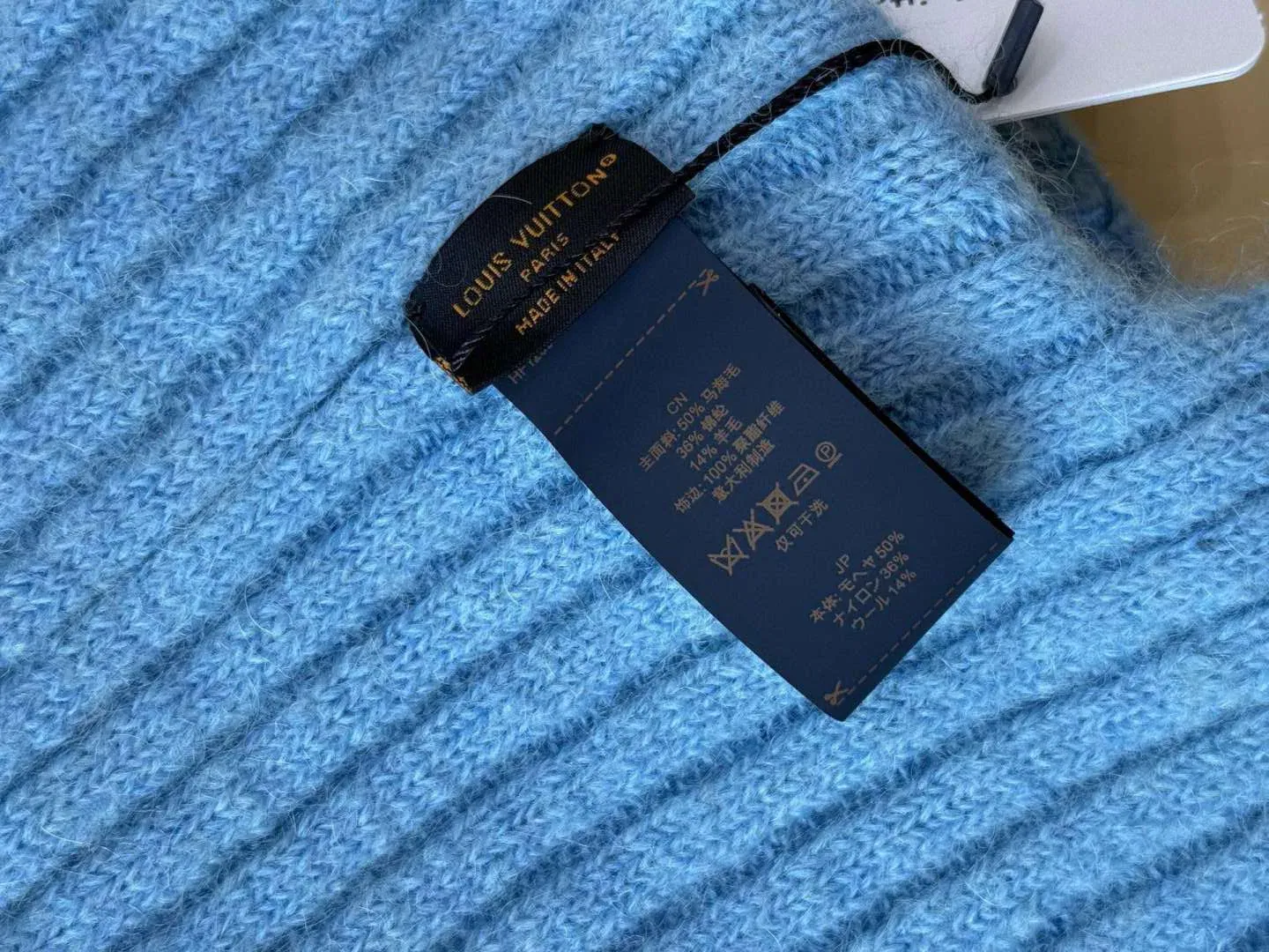 Головные Уборы Louis Vuitton 412772