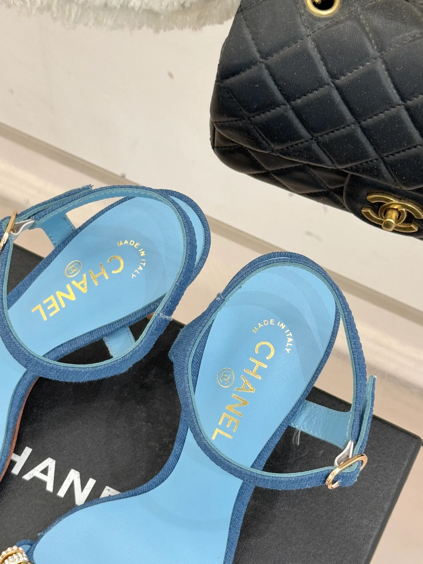 Босоножки Женские Chanel 11167360