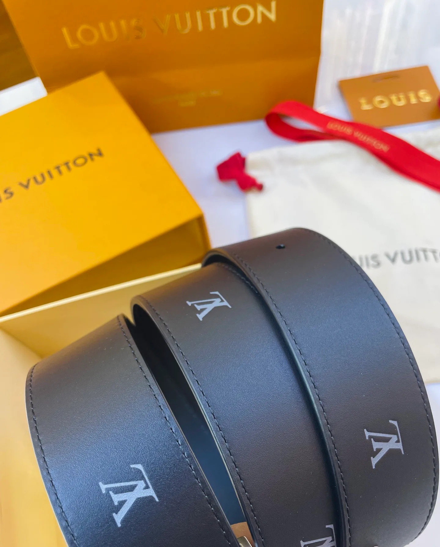 Ремни Louis Vuitton 14253