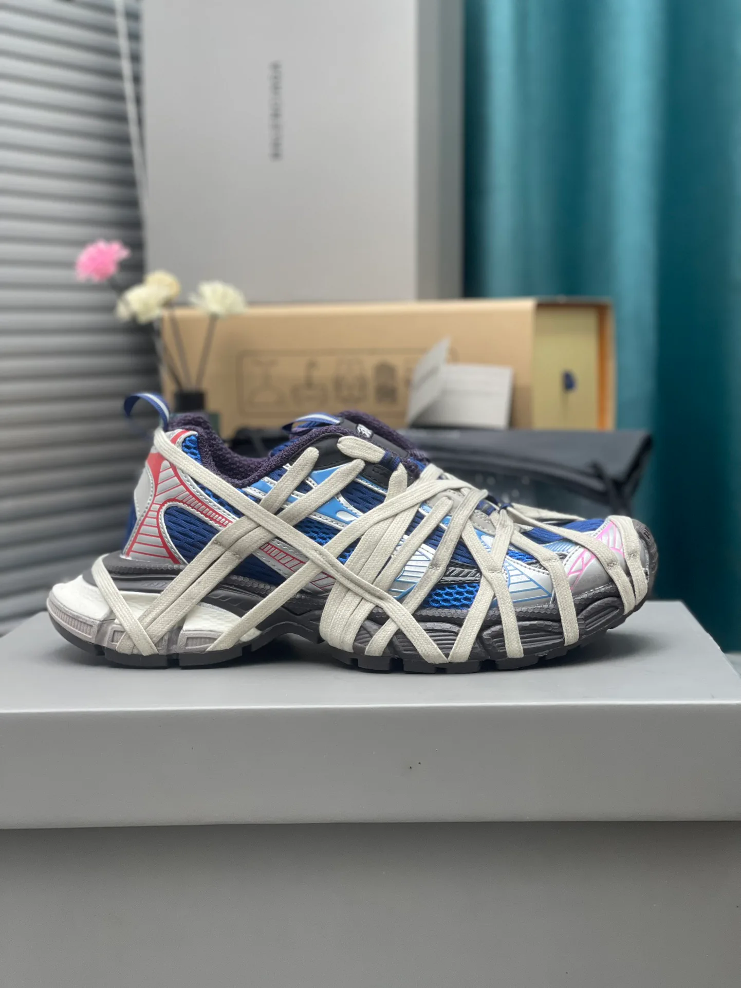 Кроссовки Женские Balenciaga 165296