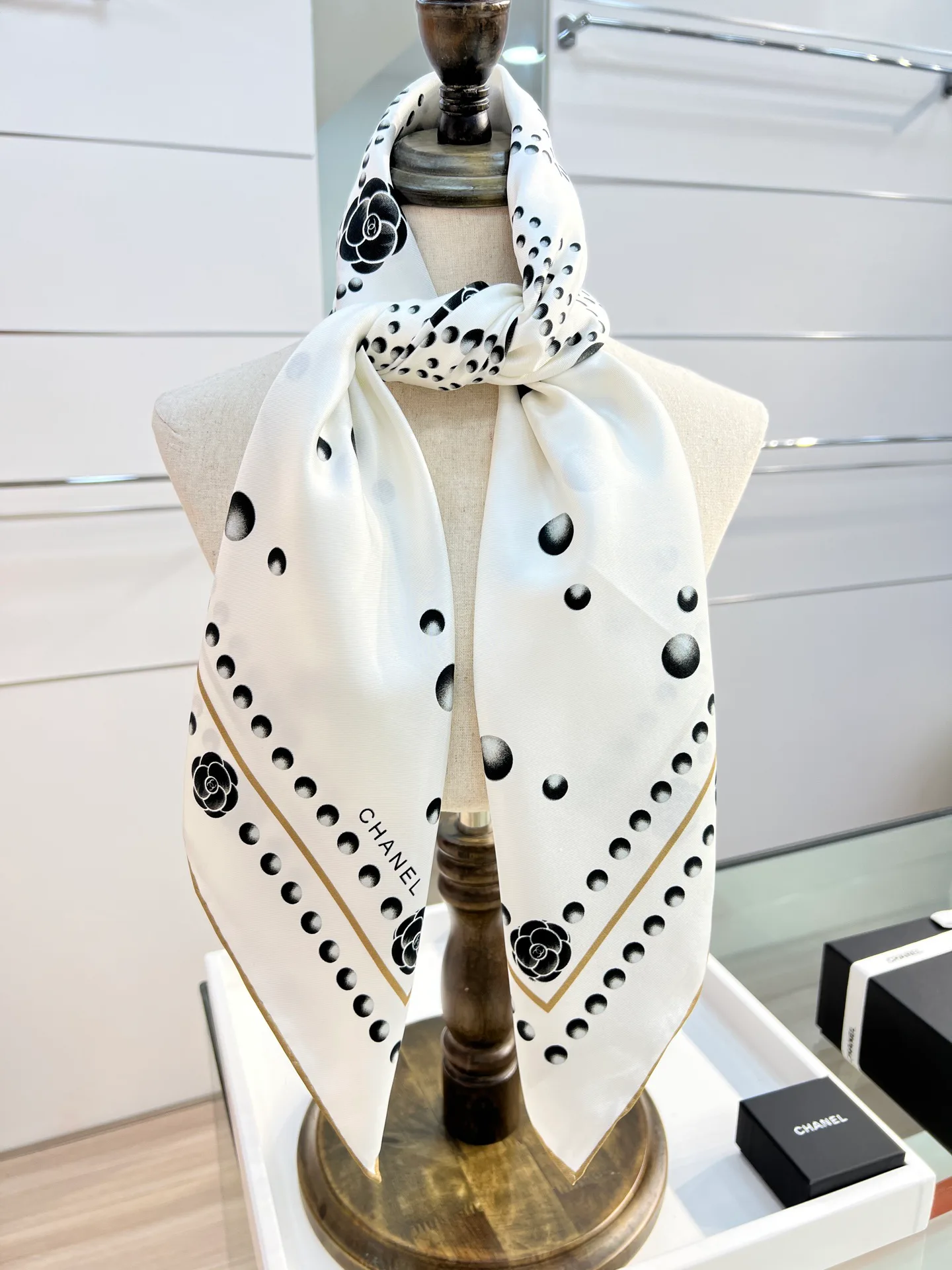 Шарфы Chanel 351443