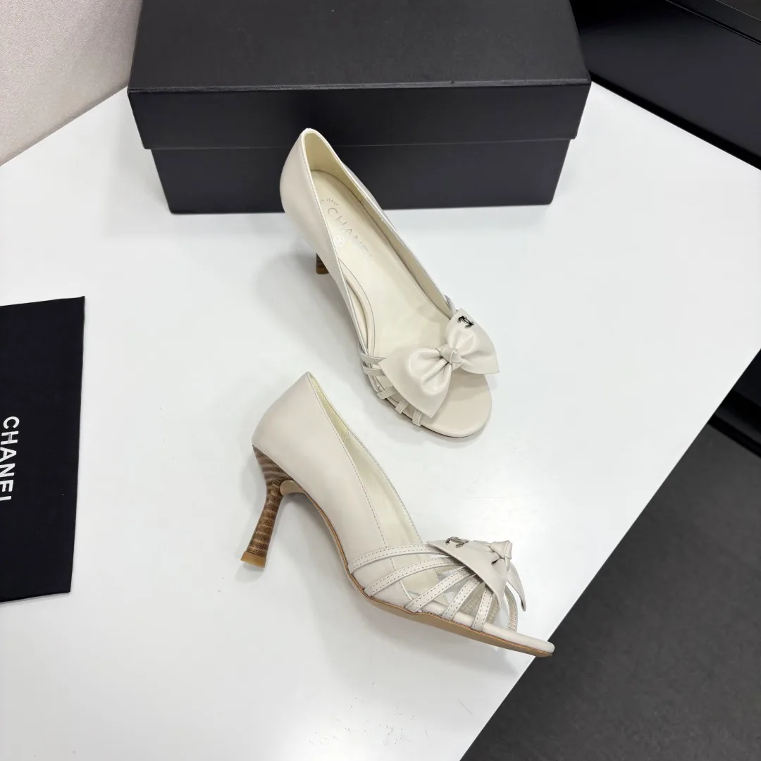 Сандалии Женские Chanel 12696637