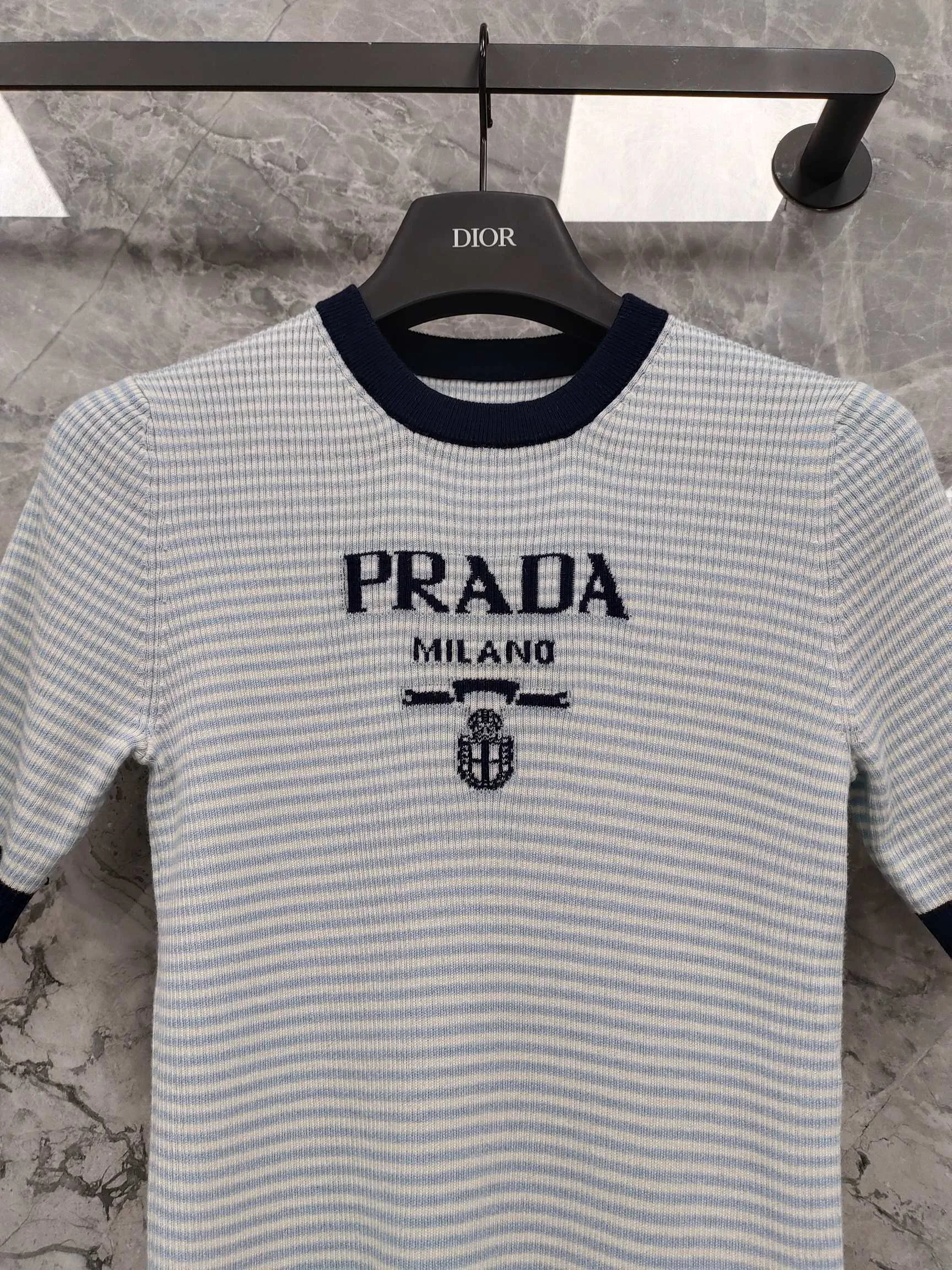 Футболки Женские Prada 11959202