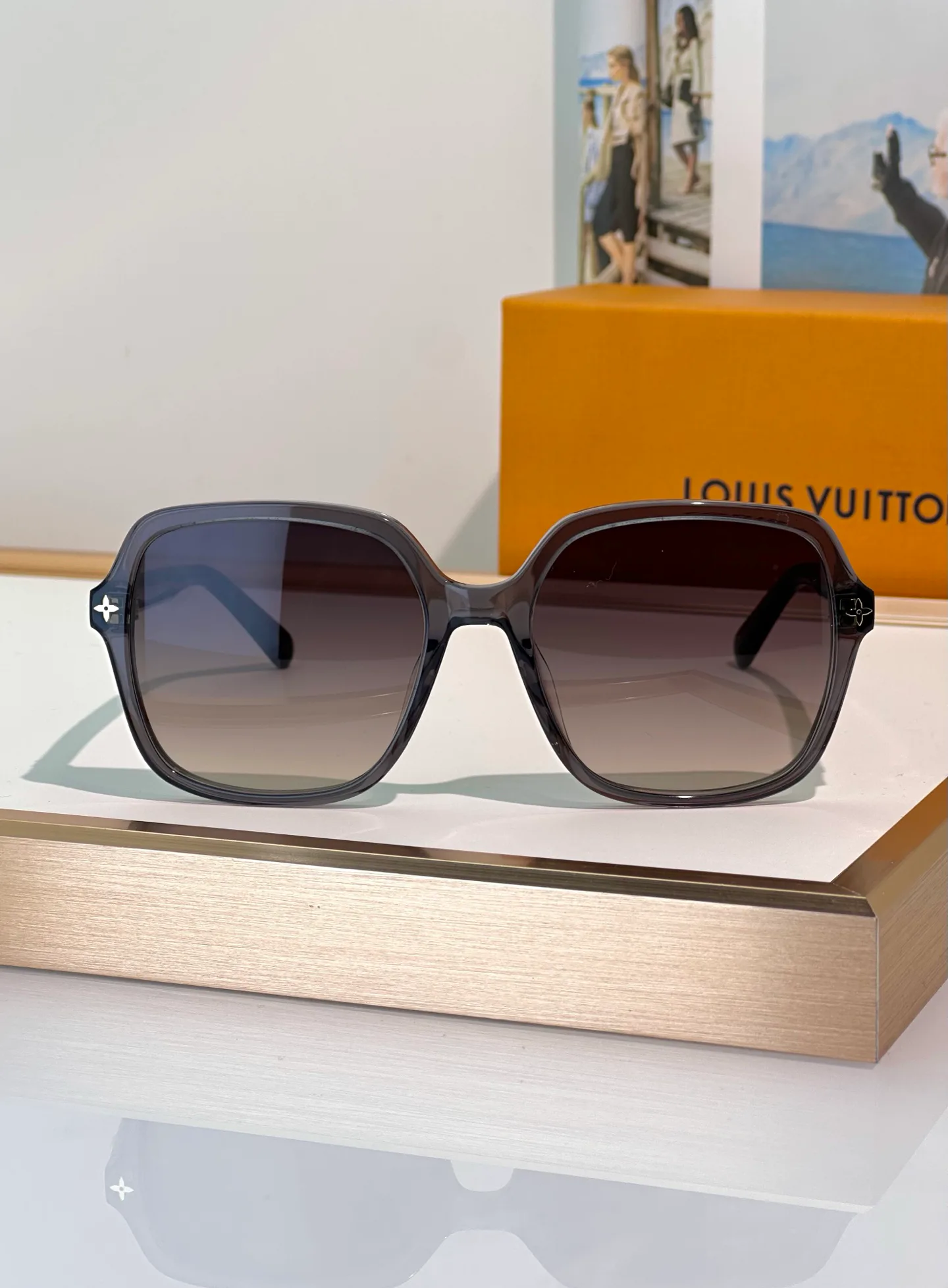 Очки Louis Vuitton 13434191