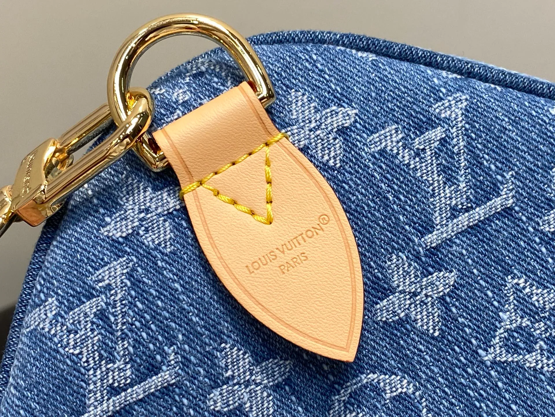 Классические Сумки Женские Louis Vuitton 11669155