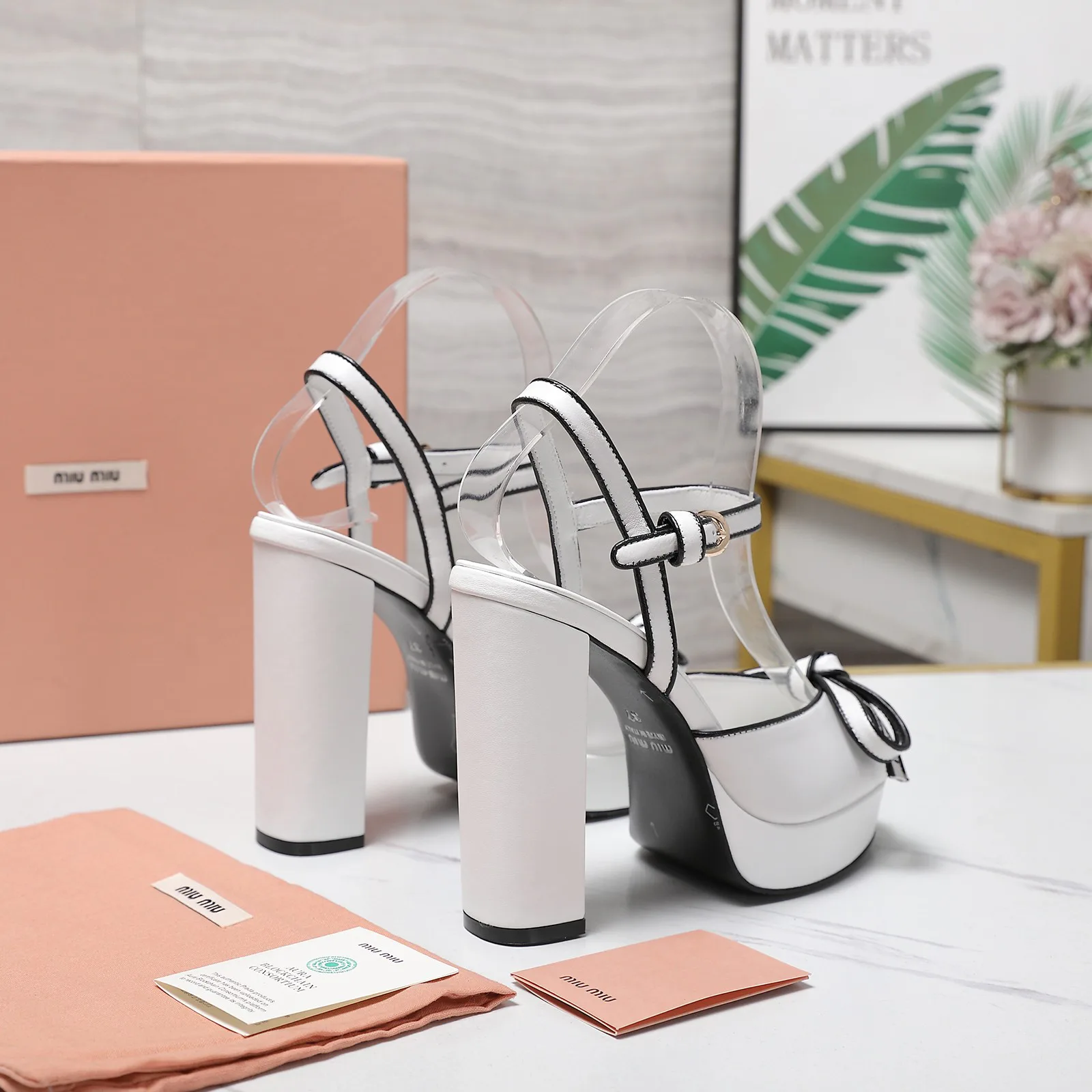 Босоножки Женские Miu Miu 11416339
