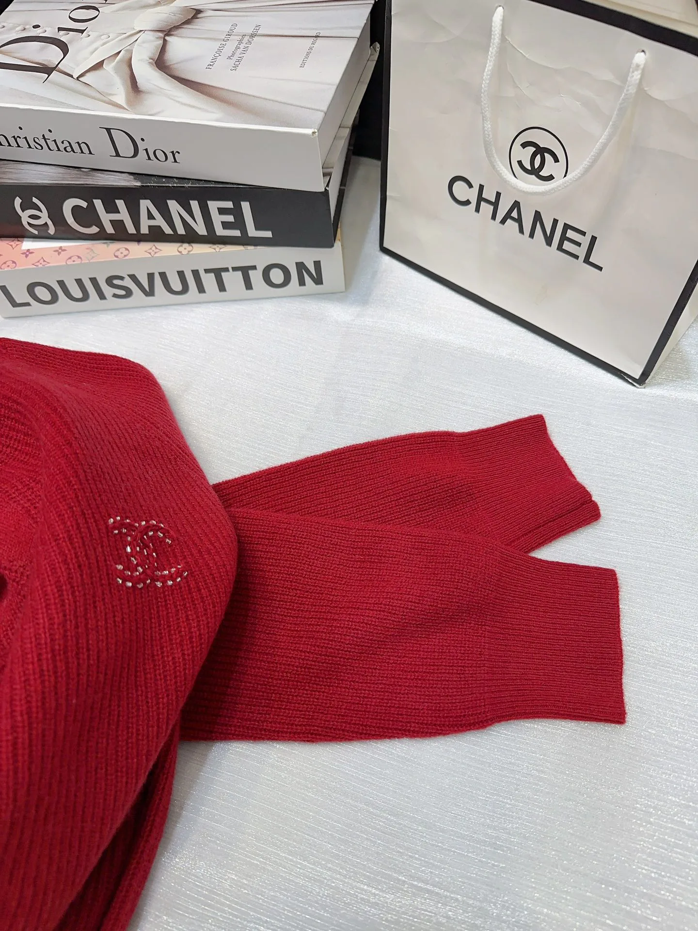 Джемперы И Свитеры Женские Chanel 5019260