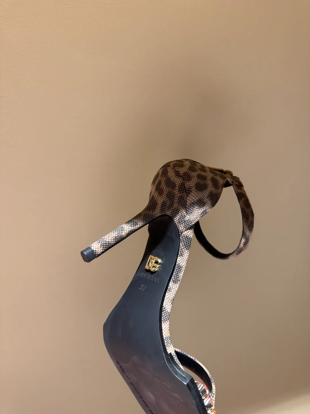 Босоножки Женские Dolce & Gabbana 35651