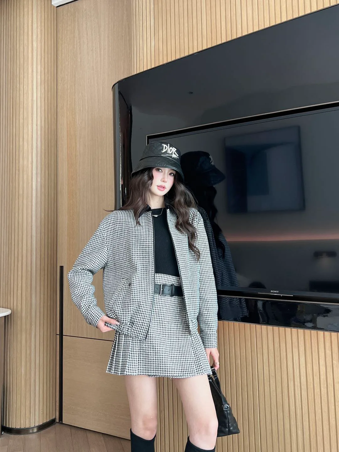 Куртки Женские Christian Dior Куртки Женские Christian Dior