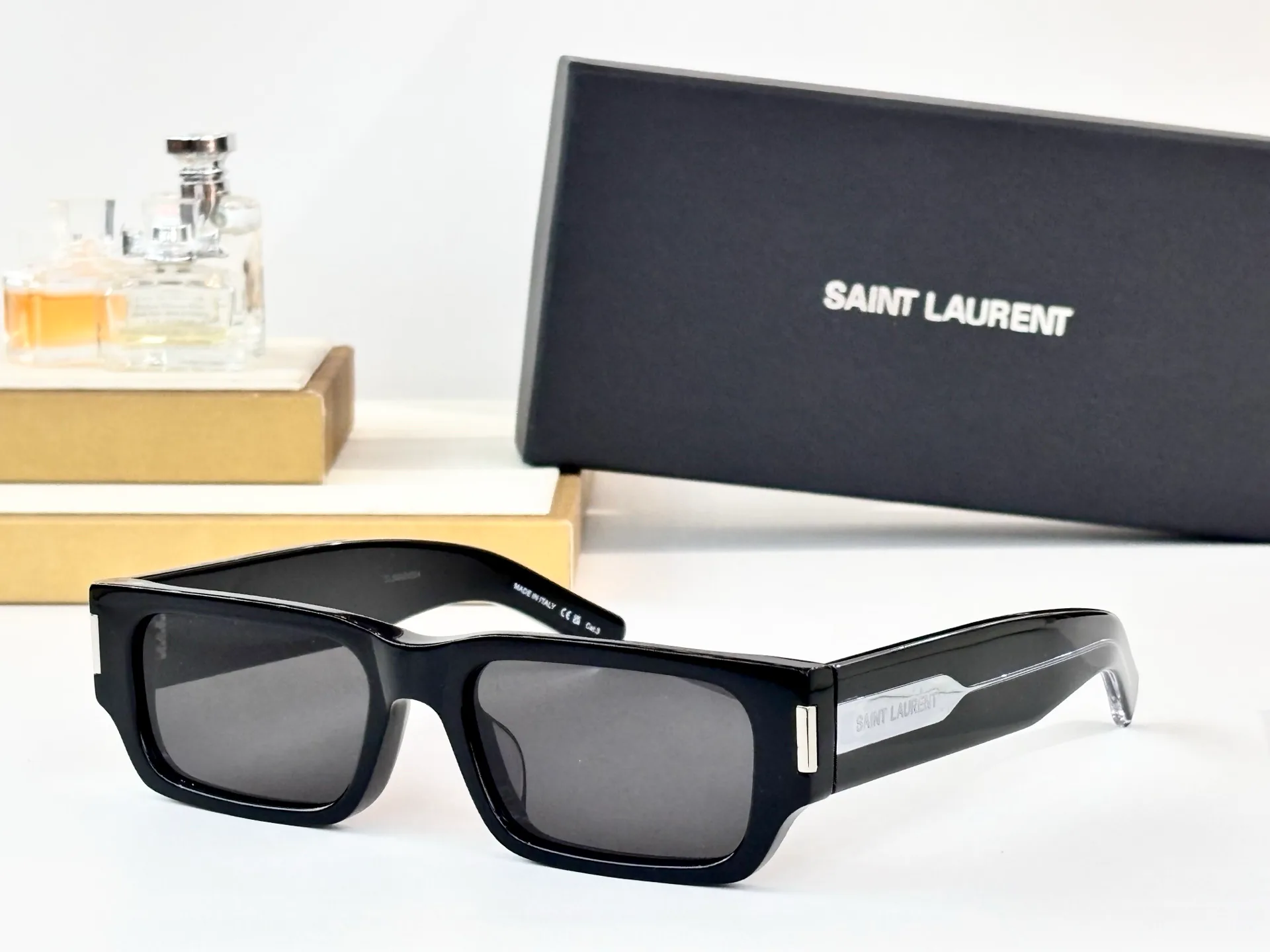 Очки Saint Laurent 12564451