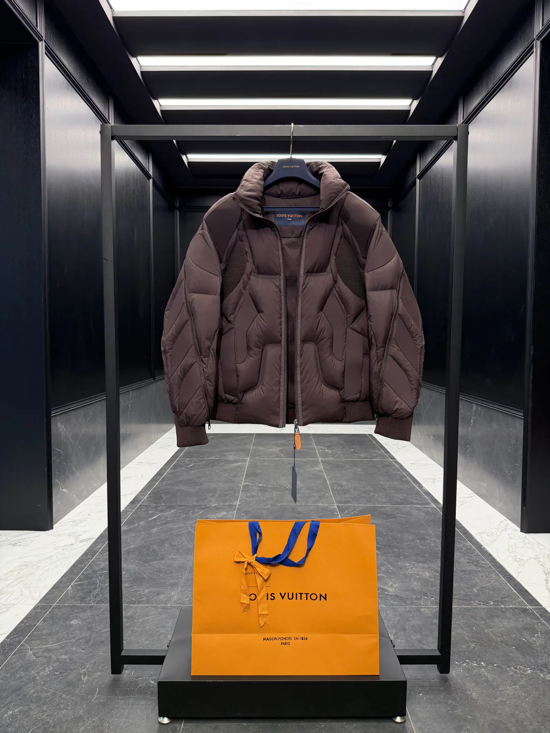 Куртки И Пуховики Мужские Louis Vuitton 1749846