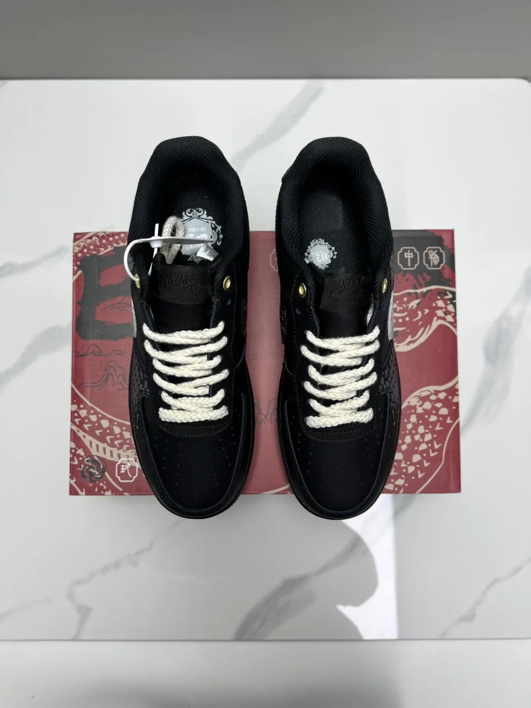 Кроссовки Женские Nike