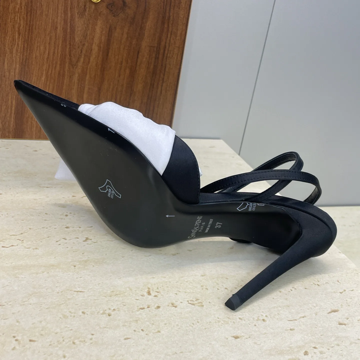 Босоножки Женские Saint Laurent 3009079