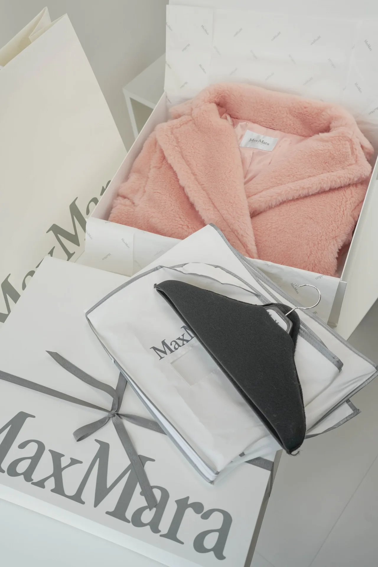 Пальто Женские Max Mara 18728393