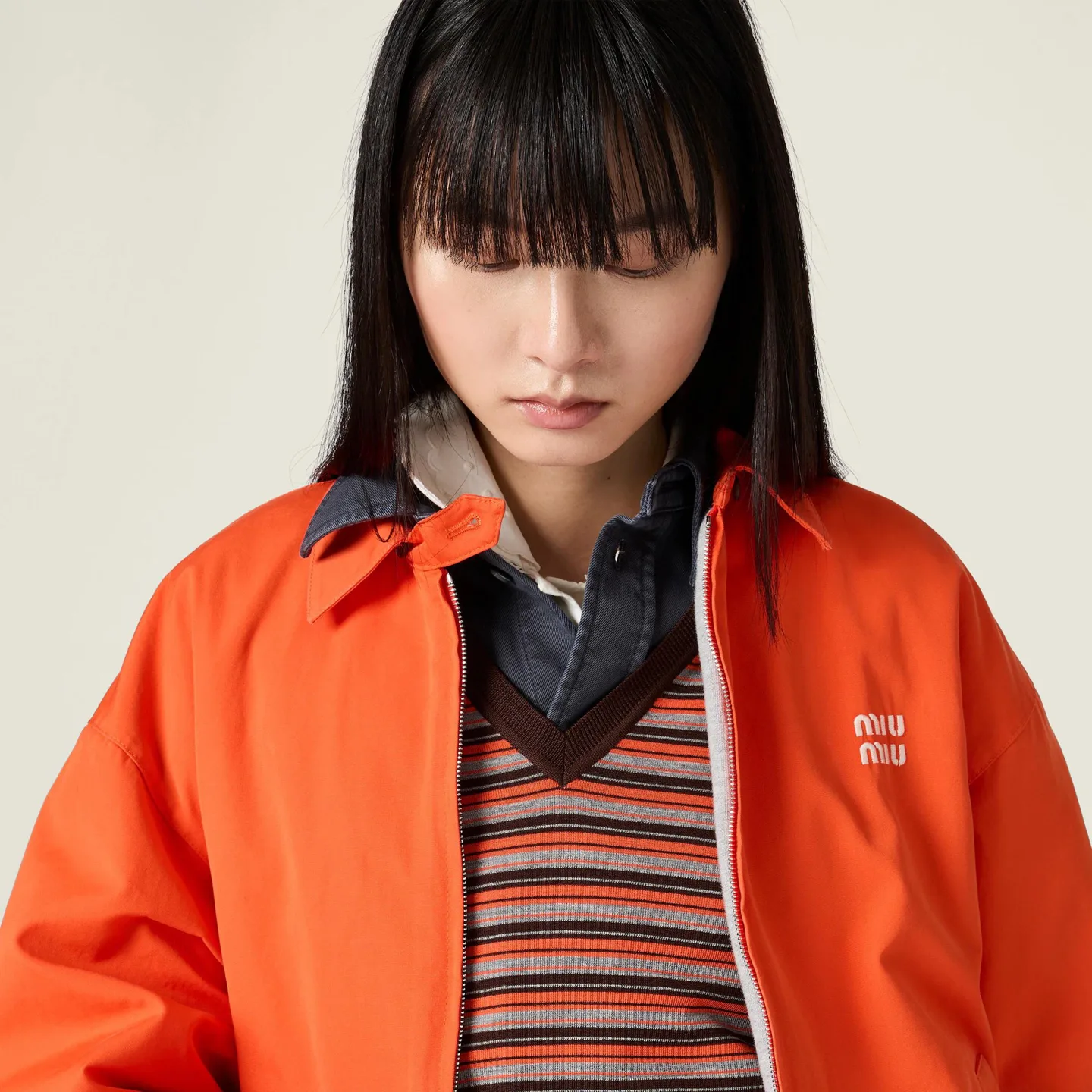 Куртки И Пуховики Женские Miu Miu 9673737