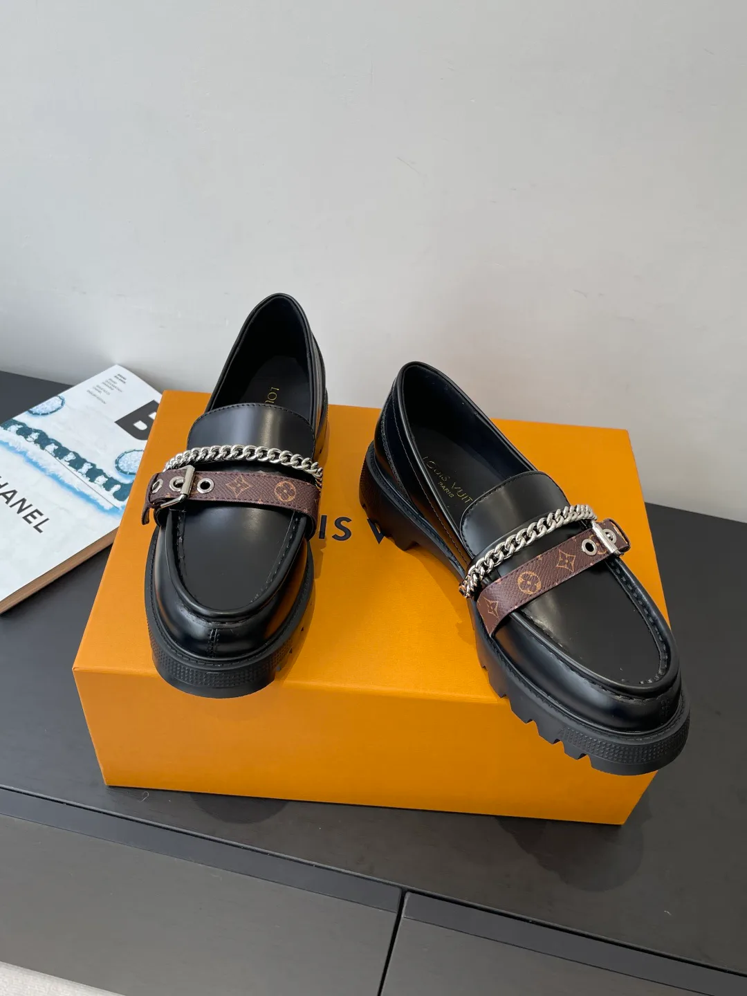 Лоферы Женские Louis Vuitton 261248