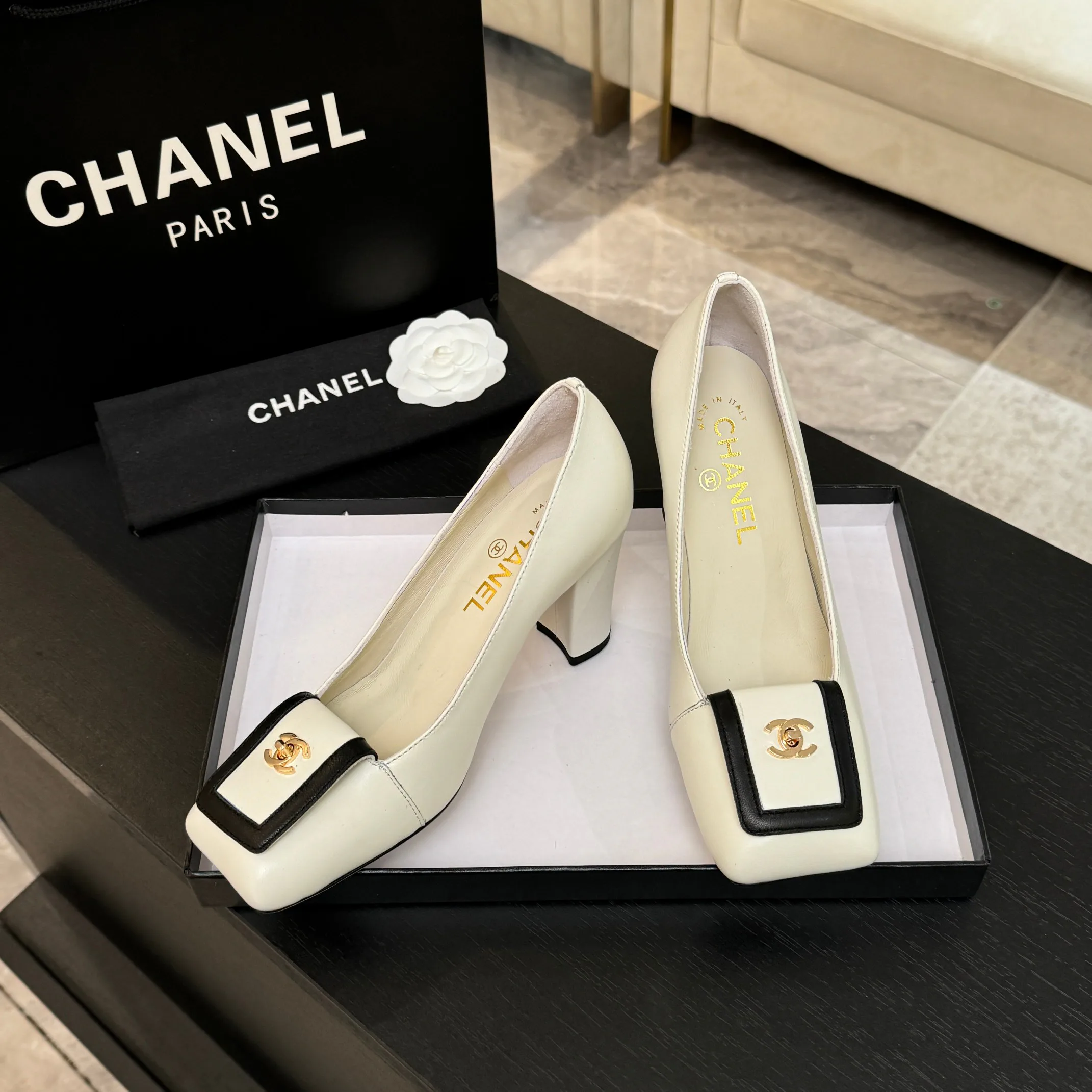 Туфли Женские Chanel 11609385