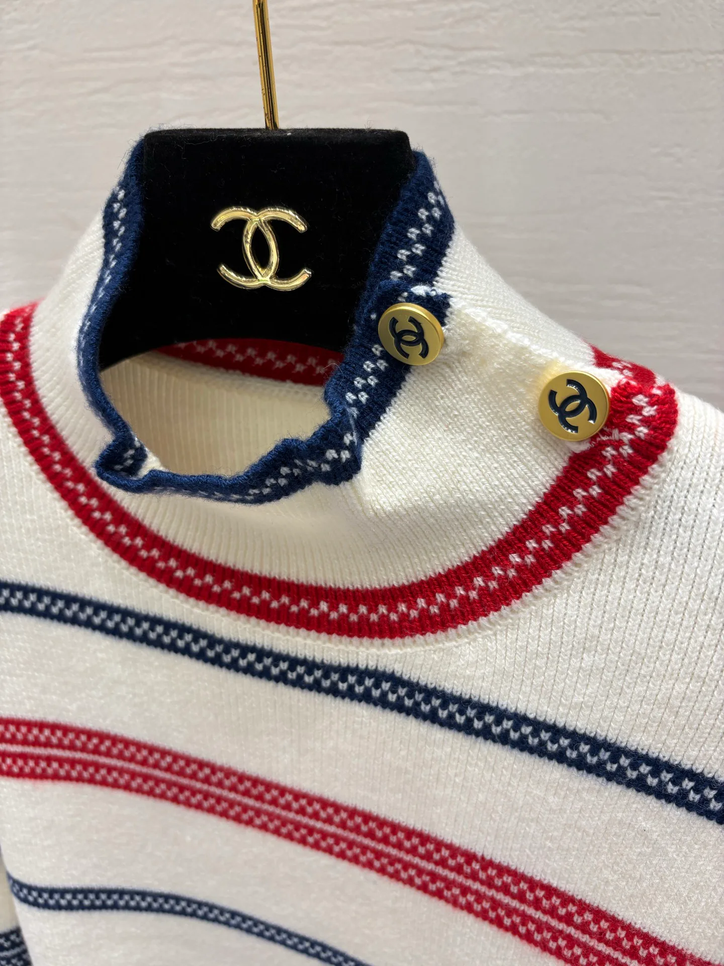 Джемперы И Свитеры Женские Chanel 19690341