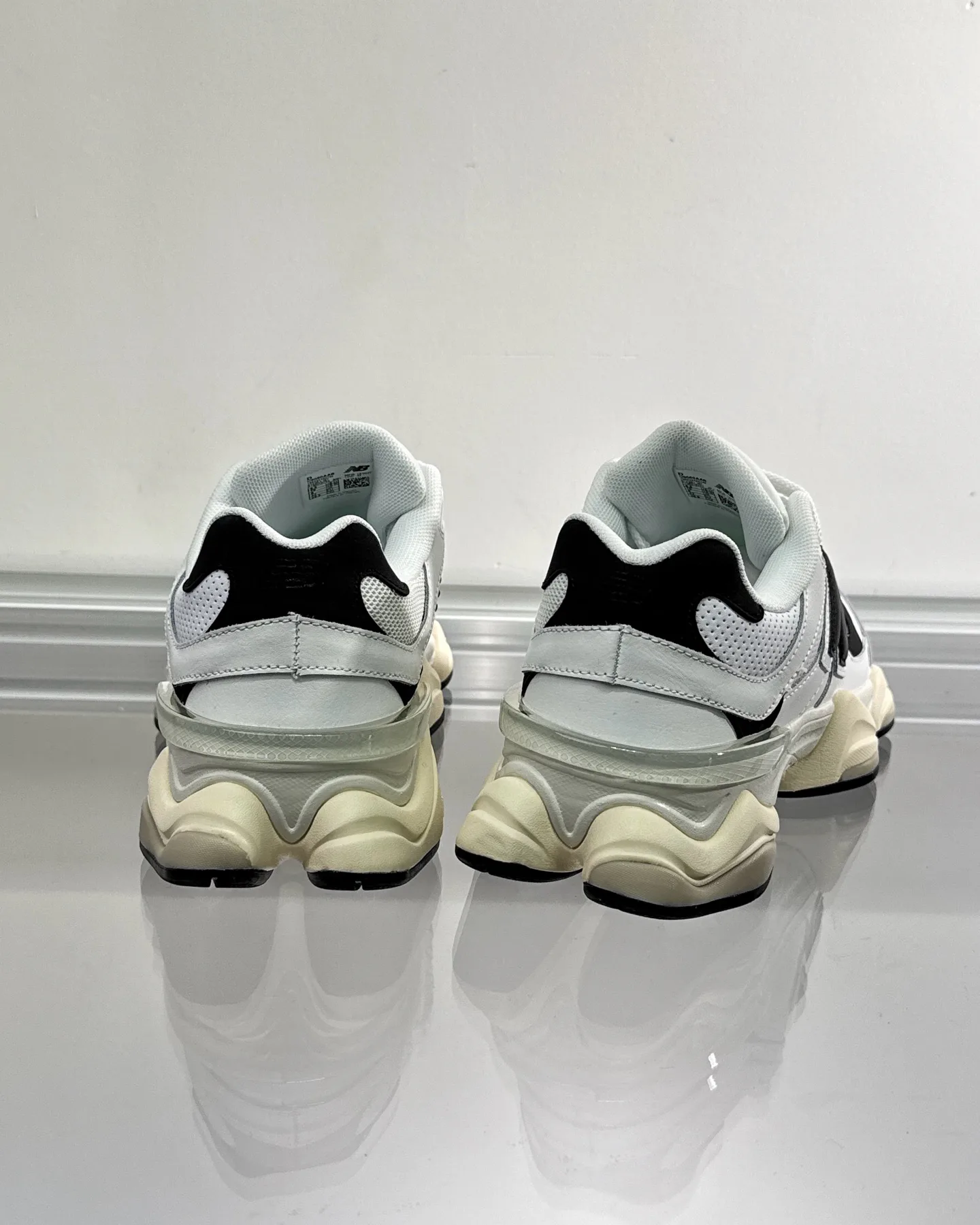 Кроссовки Женские New Balance 17963941