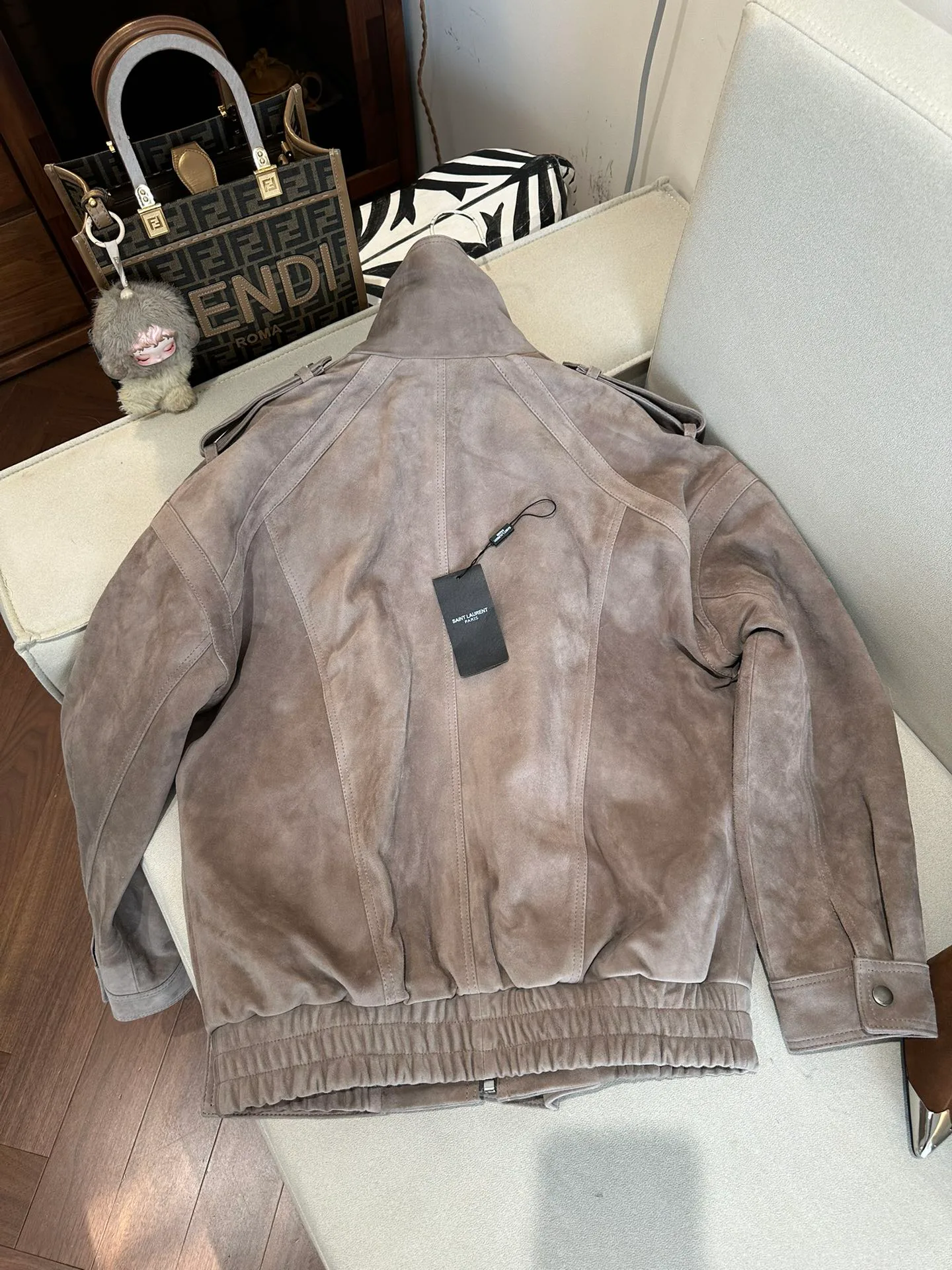 Куртки И Пуховики Женские Saint Laurent 989314