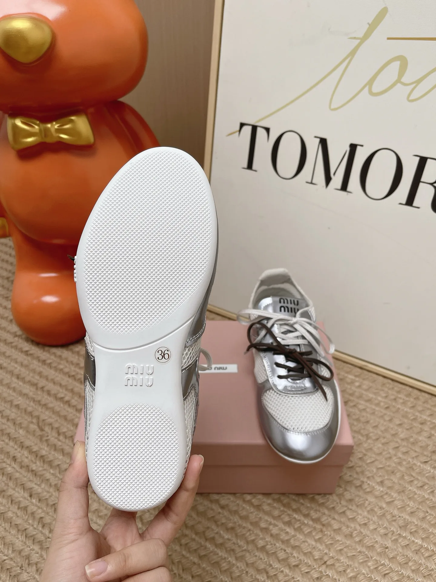 Кроссовки Женские Miu Miu 17459517