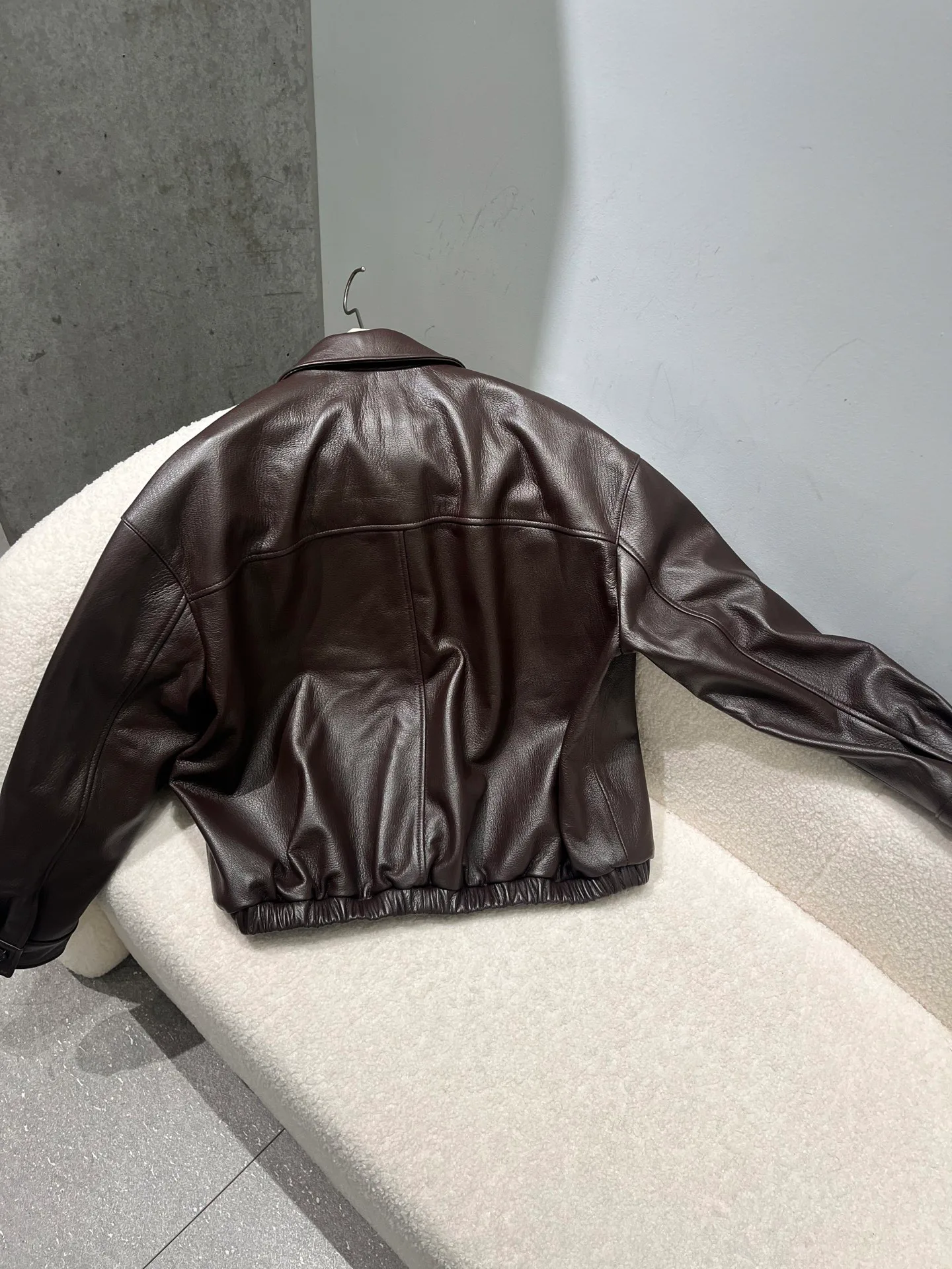 Кожаные Куртки И Дублёнки Мужские Miu Miu 13311012