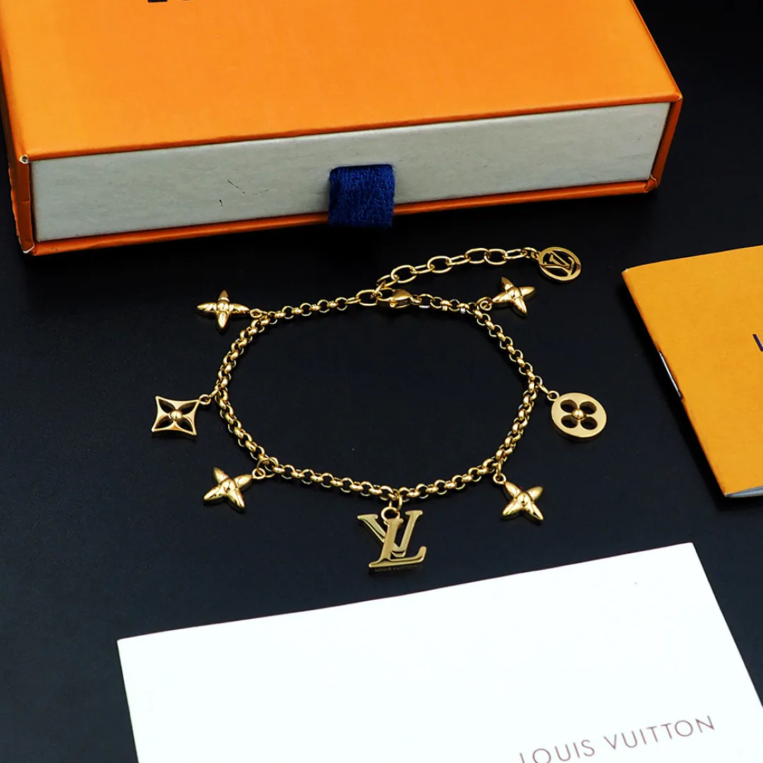 Бижутерия Louis Vuitton 11011200