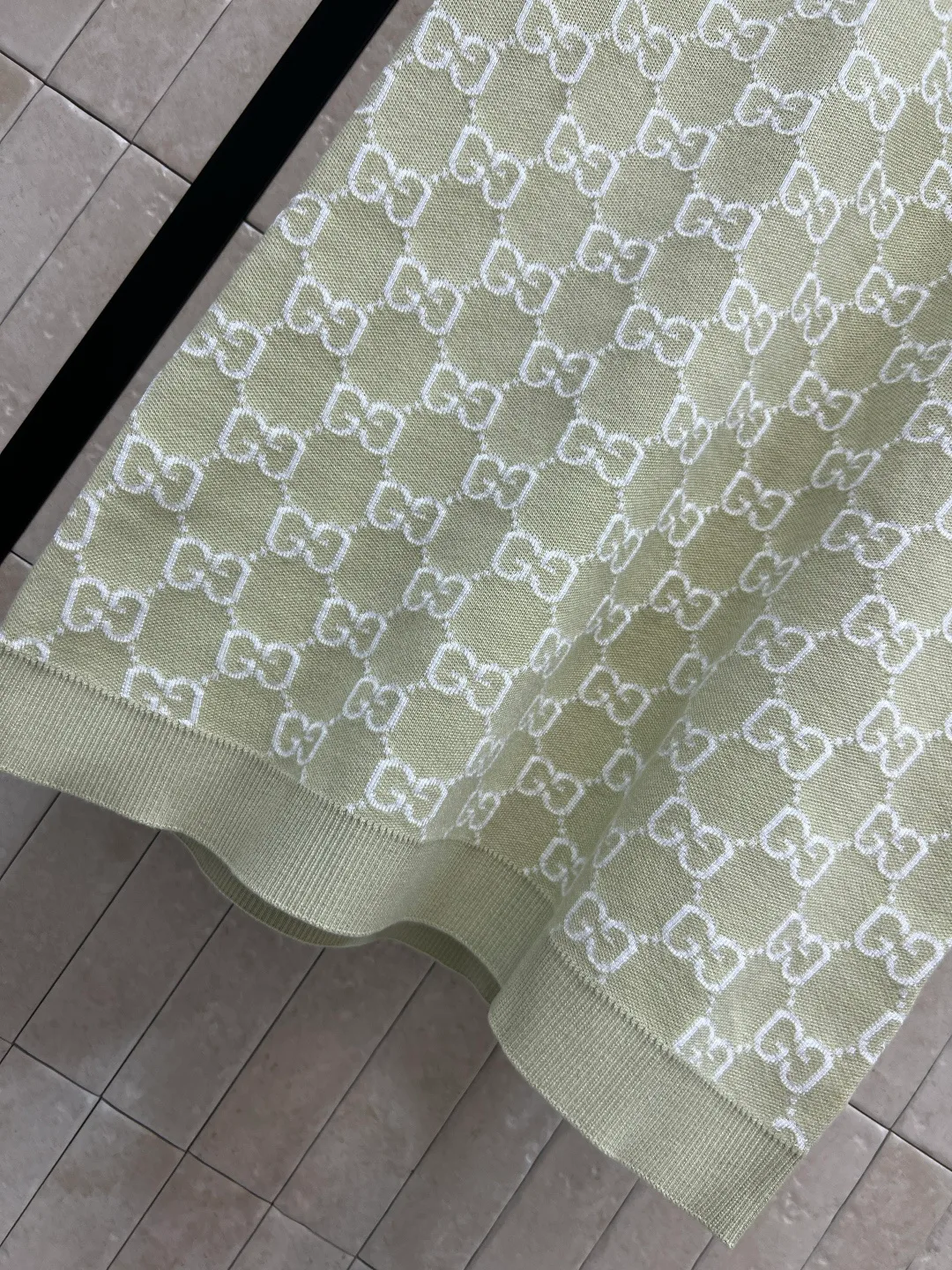 Платья Женские Gucci 18928349