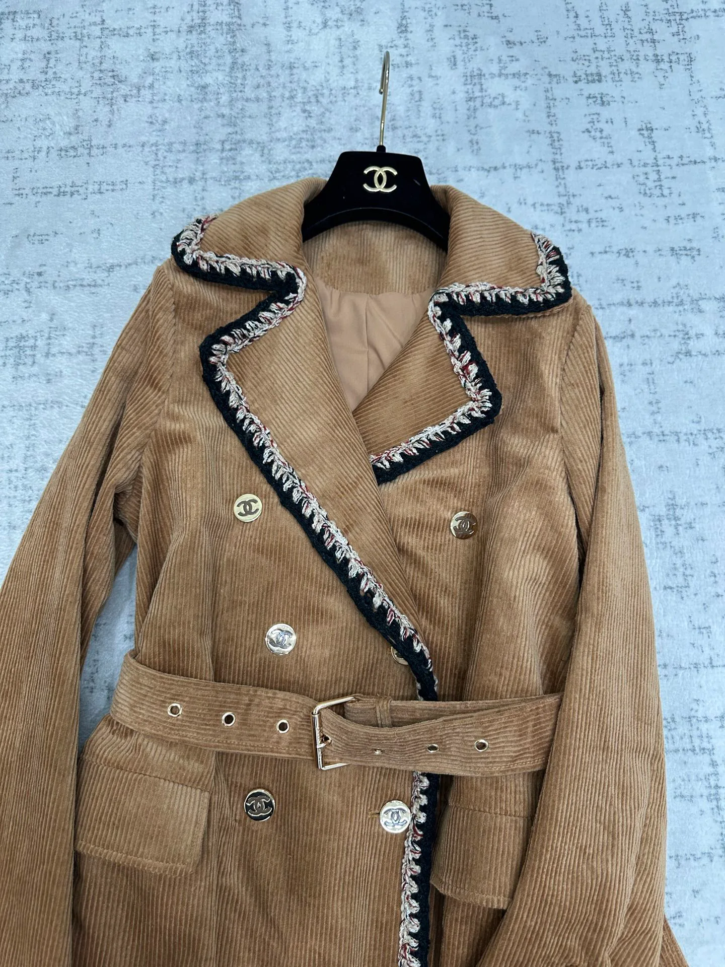 Тренчи Женские Chanel 18305748