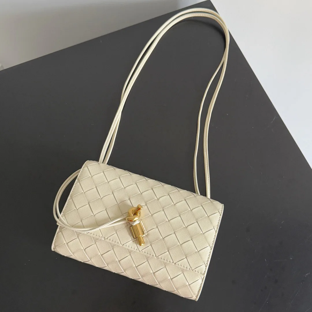 Классические Сумки Женские Bottega Veneta 11656932