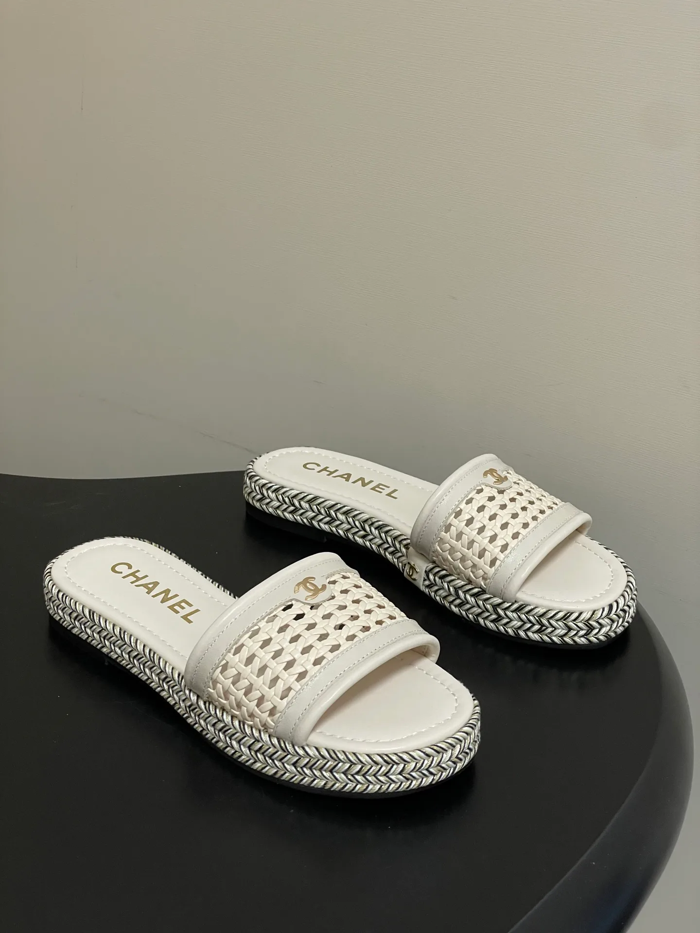Сандалии Женские Chanel 11574062