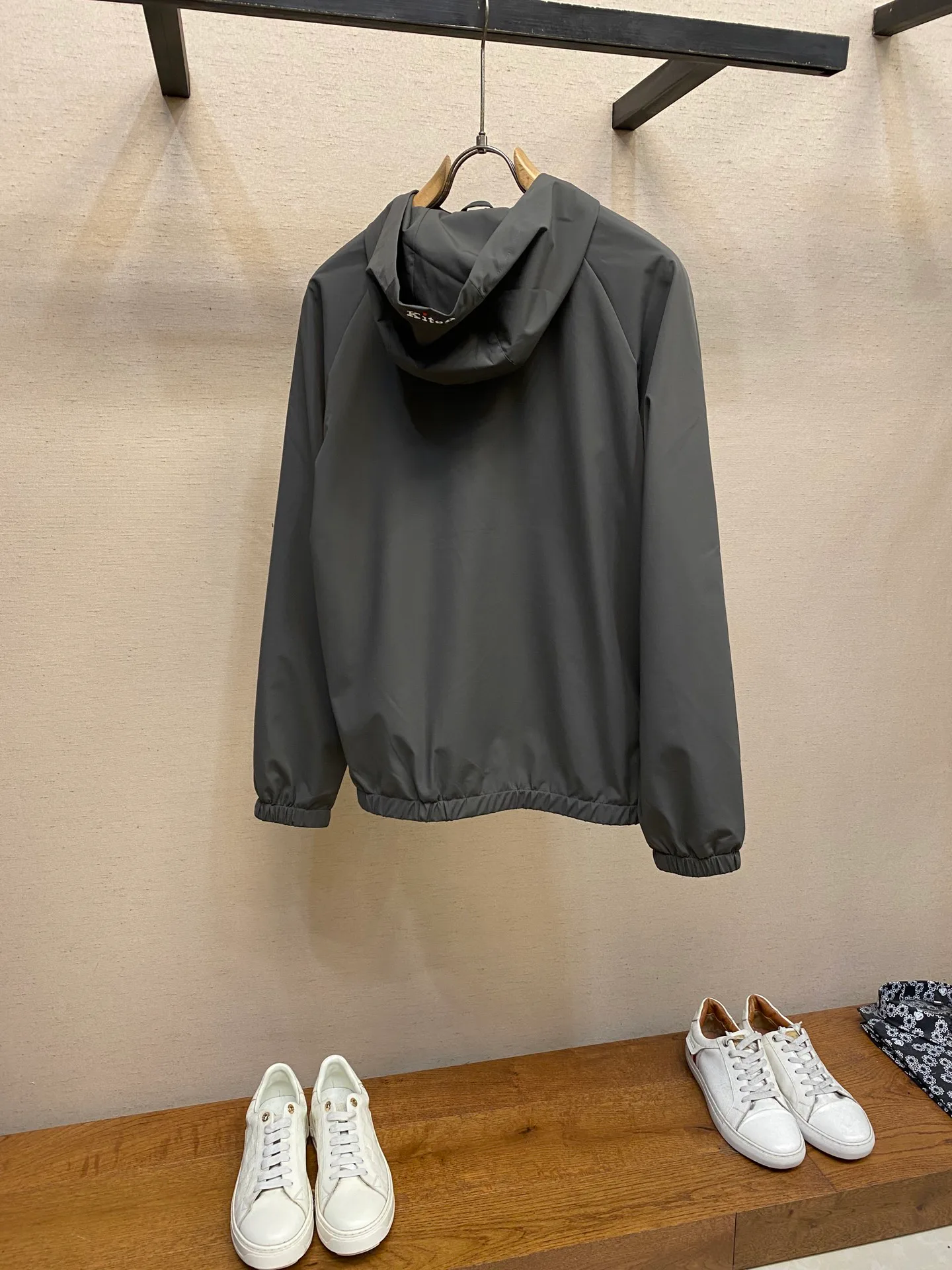 Куртки И Пуховики Мужские Kiton 558493