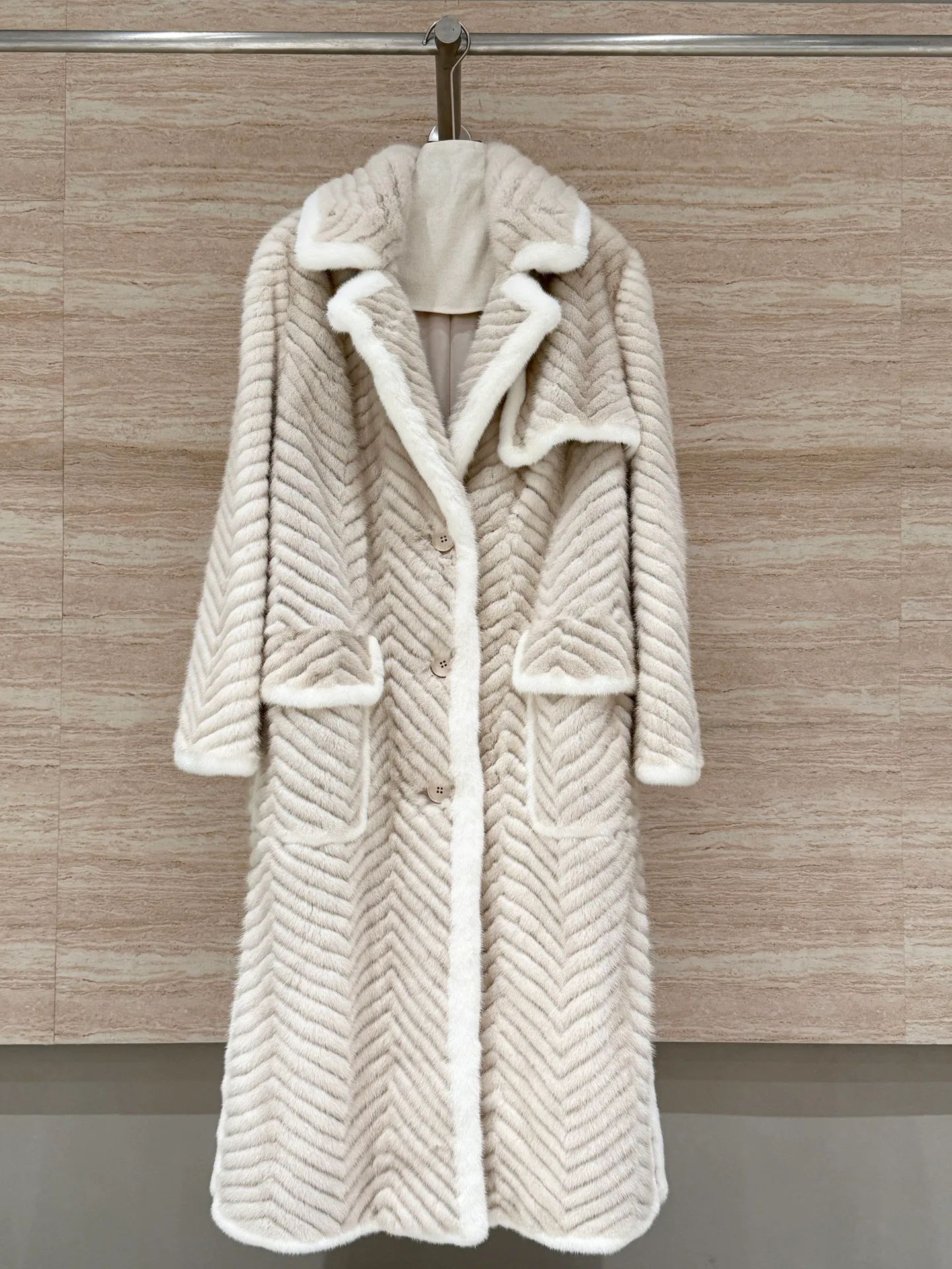 Шубы Женские Fendi 2772770