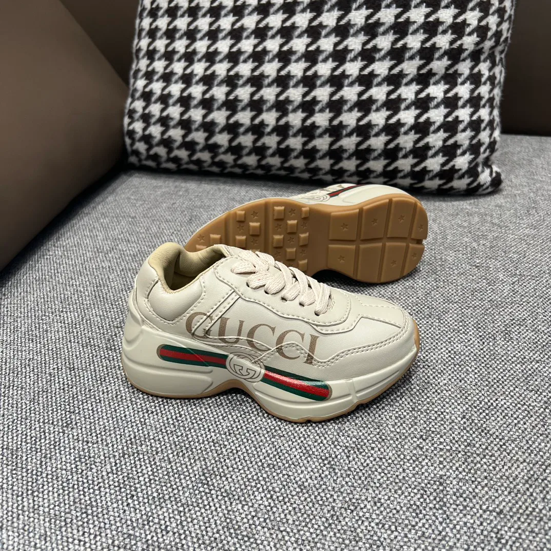 Кроссовки Женские Gucci 18075509