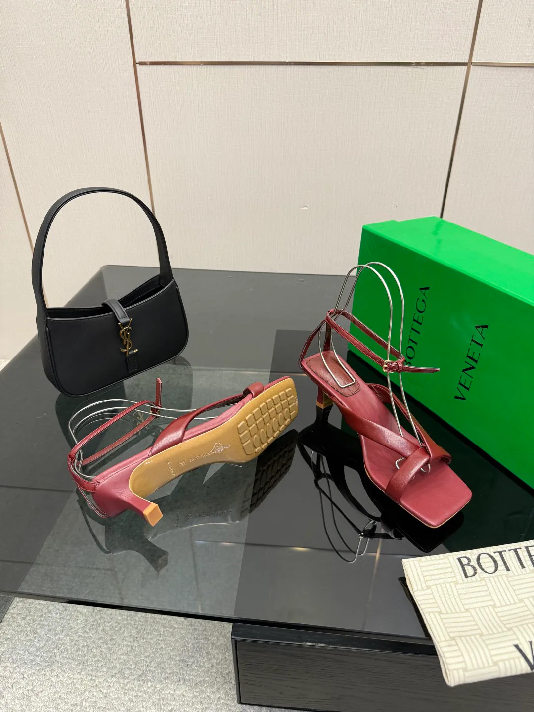 Босоножки Женские Bottega Veneta 837254