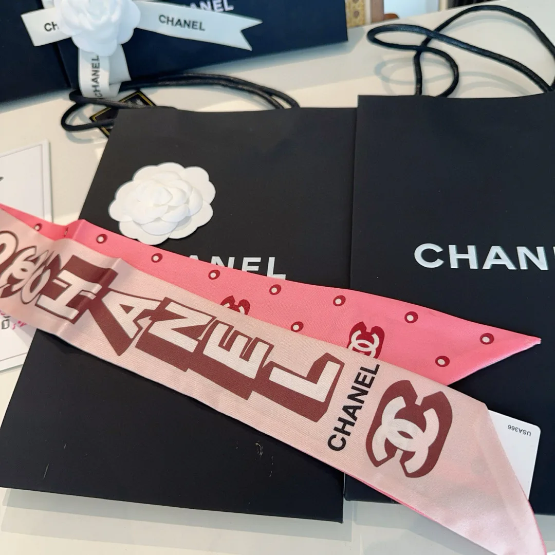 Платки Chanel 12918492