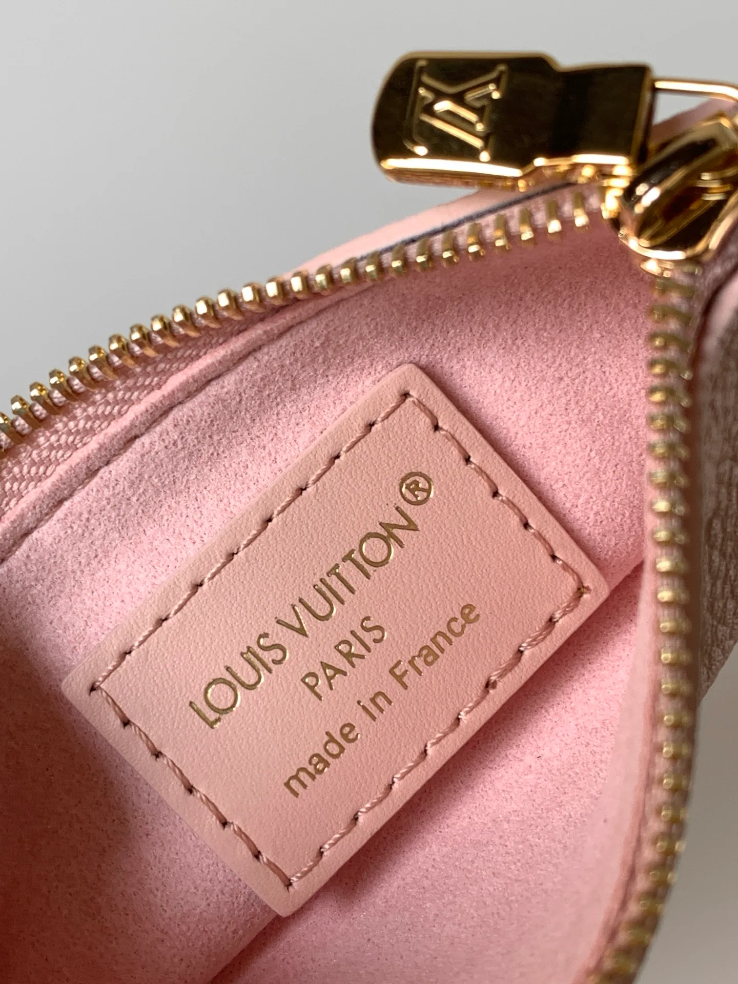 Классические Сумки Женские Louis Vuitton 3717895