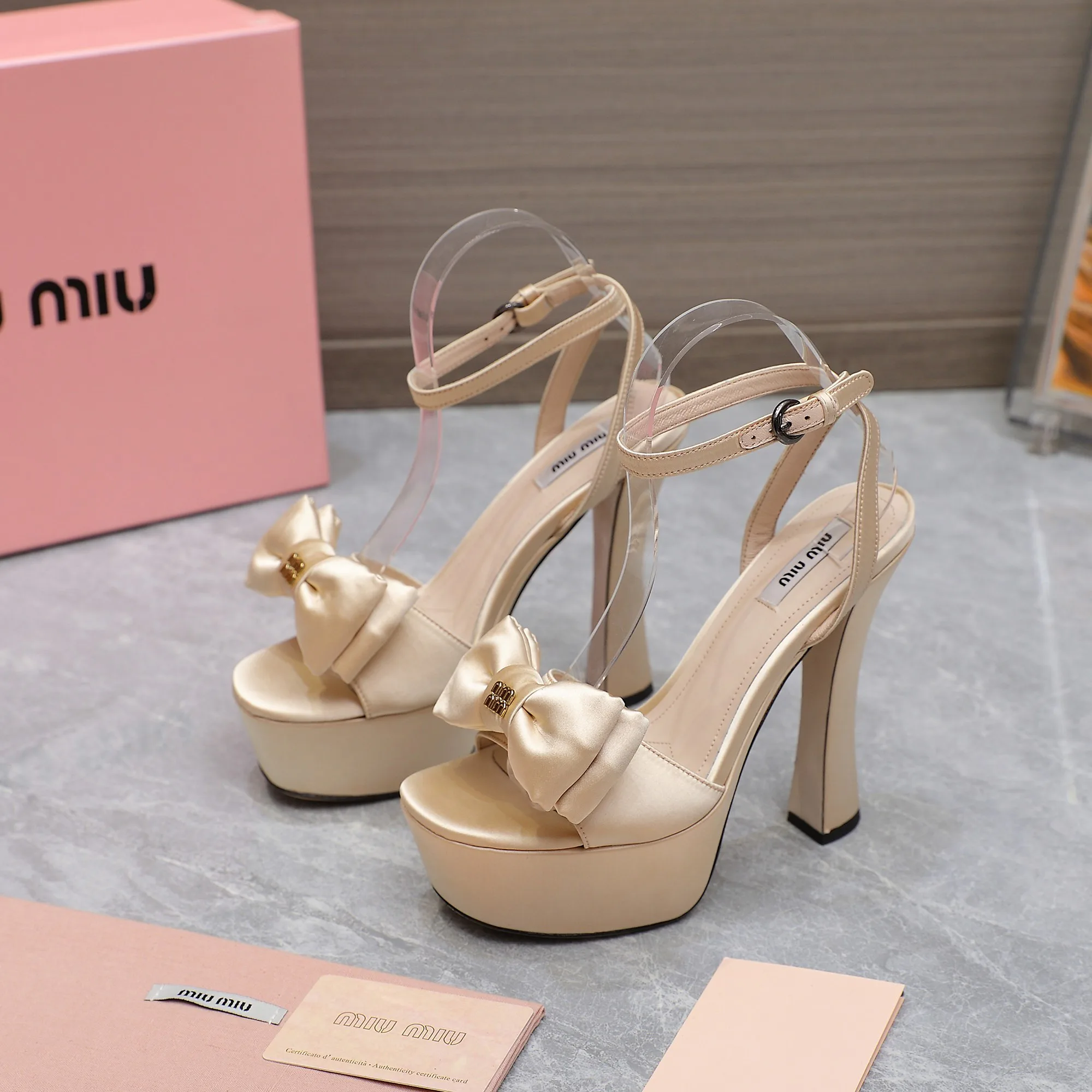 Туфли Женские Miu Miu 11416354