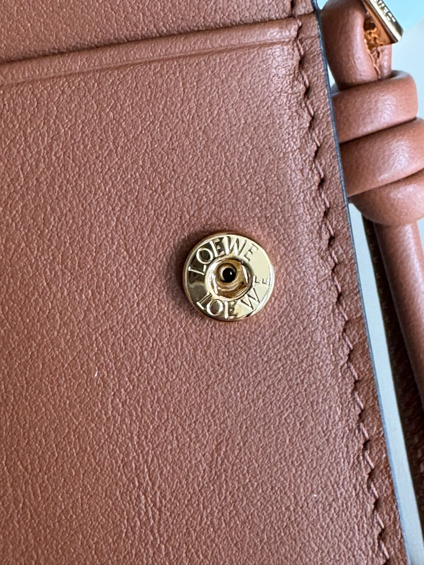Клатчи Женские Loewe 18906585