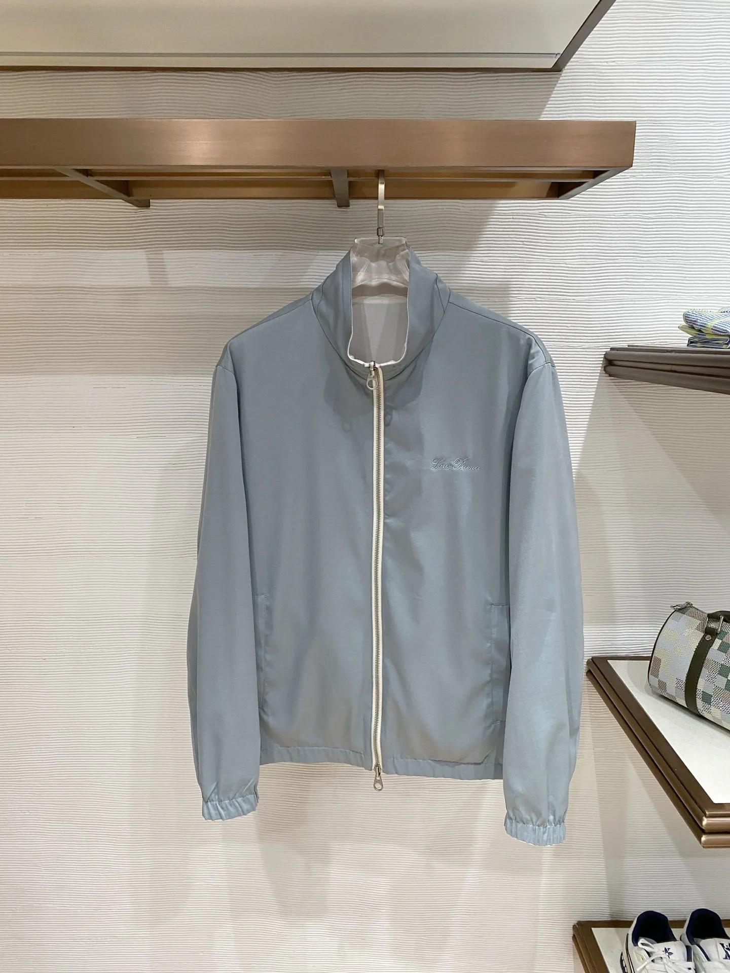 Куртки И Пуховики Мужские Loro Piana 11496564