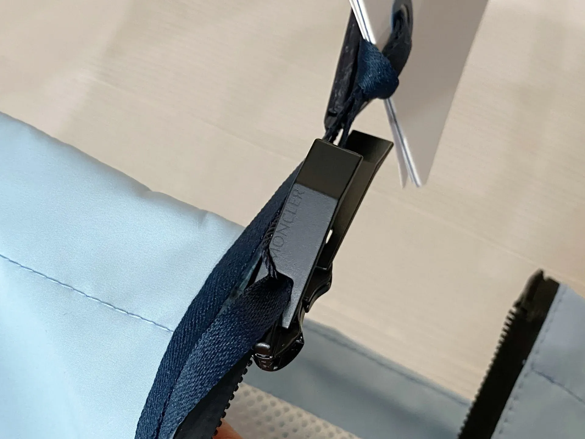 Куртки И Пуховики Мужские Moncler 4438622