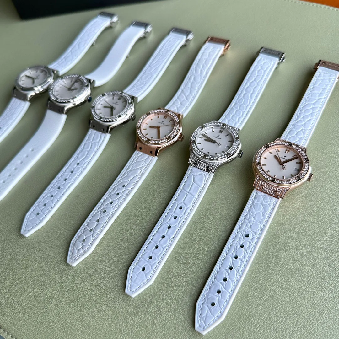Часы Женские Hublot 17629728