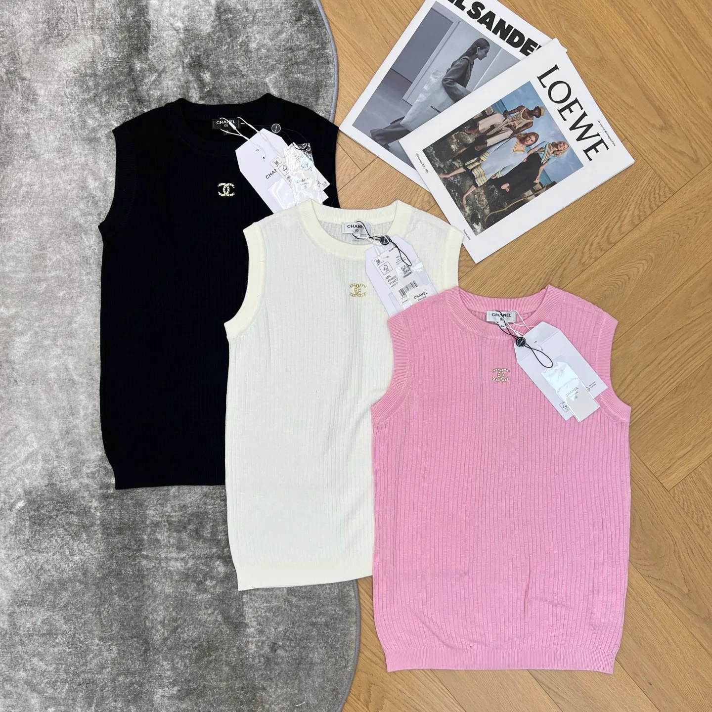 Жилеты Женские Chanel 11489955